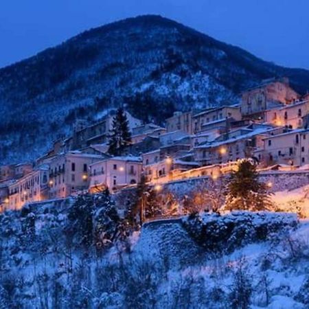 Casa Vacanze Sul Gizio Pettorano sul Gizio Extérieur photo